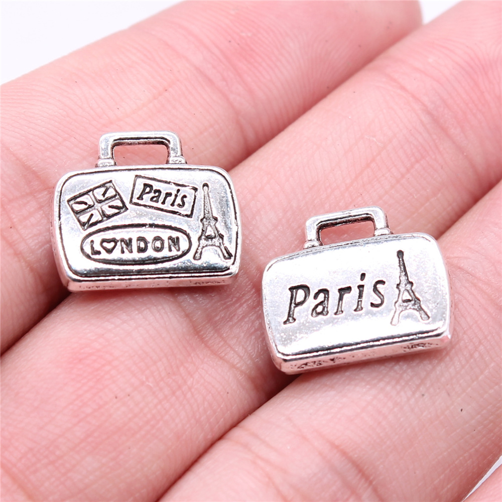 Wysiwyg-ラゲッジバッグチャームペンダント、アンティー - Jewelry Making London のレビューと価格
